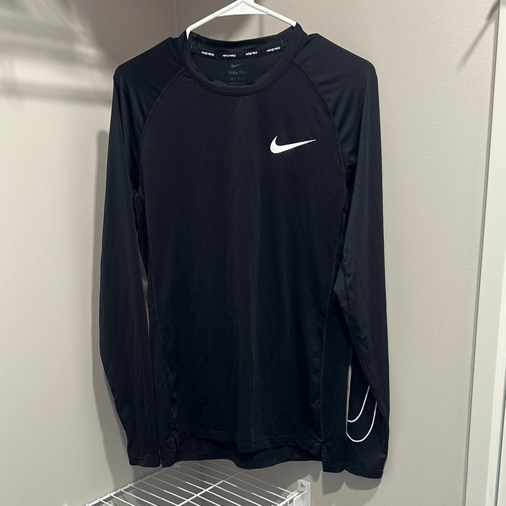 Nike Pro Dri-fit Long Sleeve Sz. M
